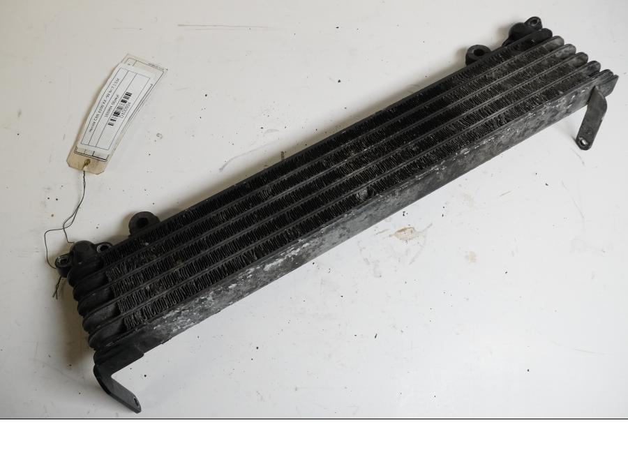 Framsidan på Oljekyl från en Honda CBR 1100 XX -1999 motorcykel.