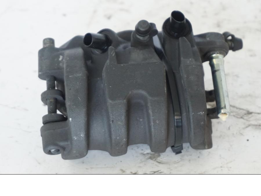 Extrabild1 på Bromsok från en Honda SH 300 A -2011 scooter.