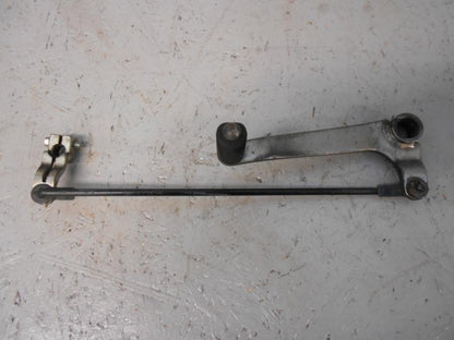 Framsidan på Växelpedal från en Yamaha YZF-R 125 -2009 motorcykel.