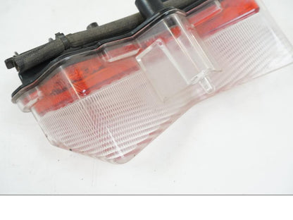 Snett nerifrån på Baklampa från en Kawasaki Z 750 -2006 motorcykel.