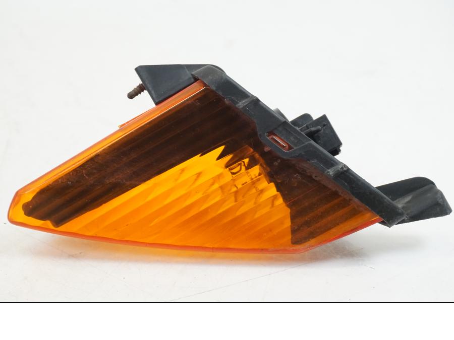 Höger sida på Blinkers från en Honda VFR 800 -2003 motorcykel.