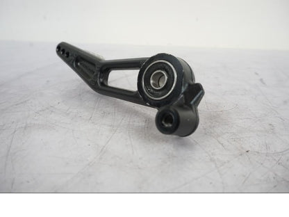 Extrabild1 på Bromspedal från en KTM 1290 Super Duke -2019 motorcykel.