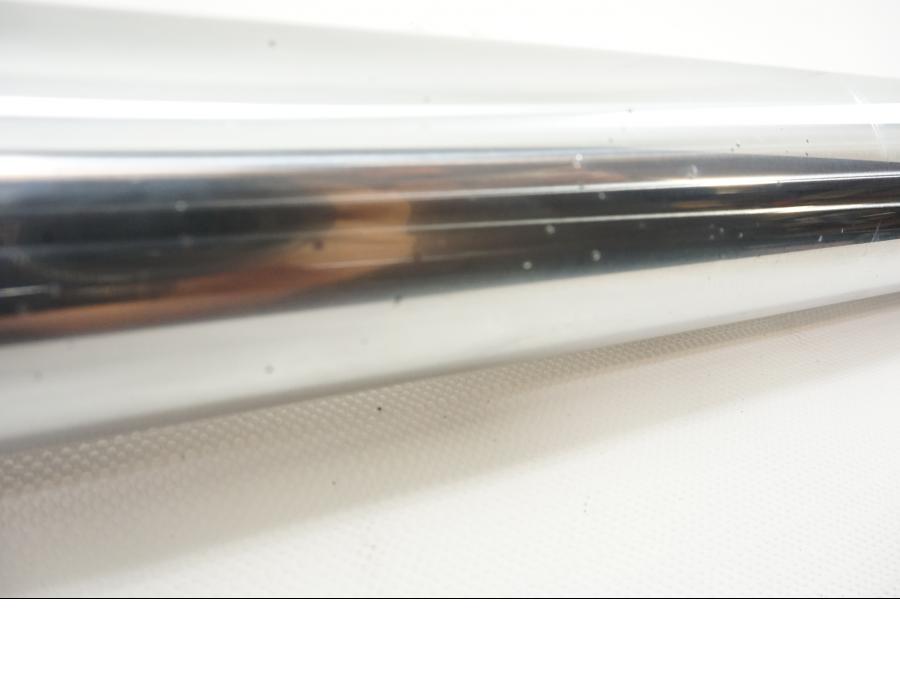 Höger sida på Gaffelben från en Yamaha TT 600 RE -2004 motorcykel.