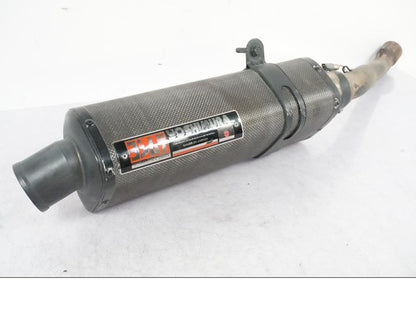 Snett nerifrån på Avgassystem Sport från en Suzuki GSX-R 1000 -2008 motorcykel.