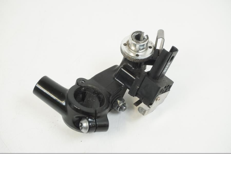 Framsidan på Kopplingsklo från en BMW S 1000 R -2019 motorcykel.