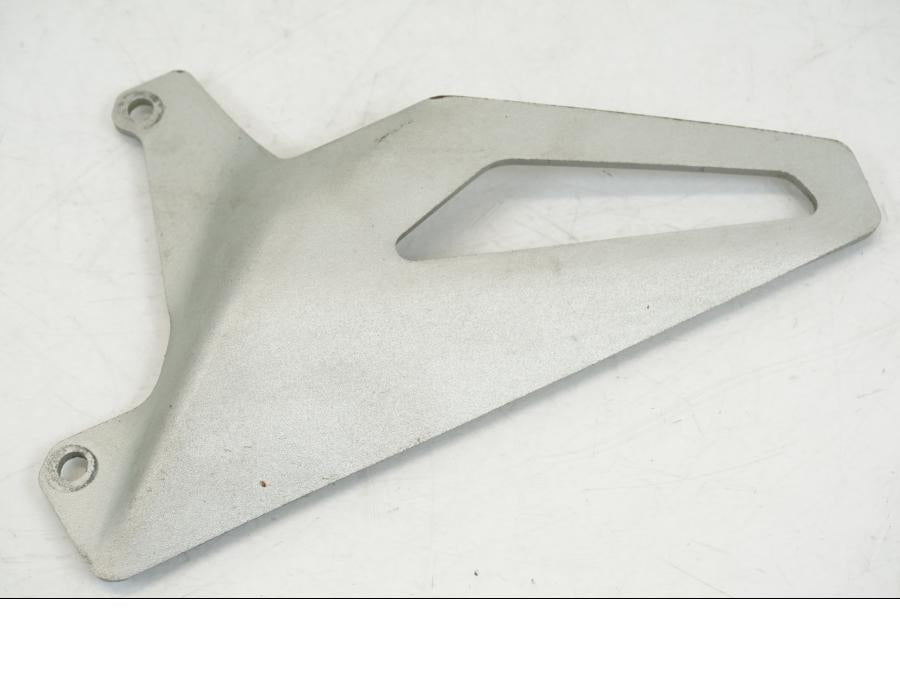 Höger sida på Fotpinnehälskydd från en Ducati Streetfighter V4 -2020 motorcykel.