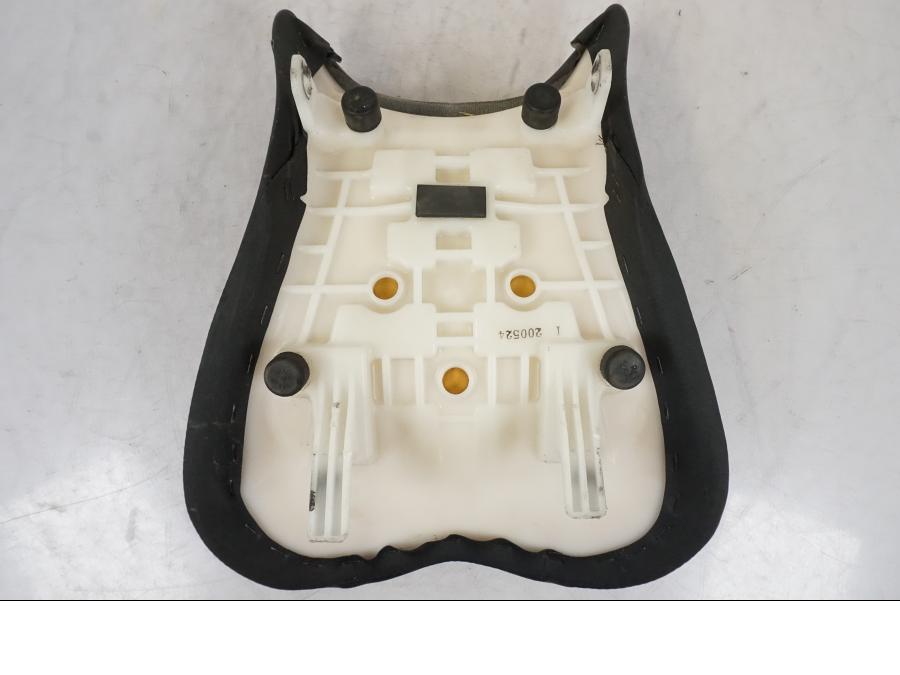 Extrabild1 på Sadel från en Suzuki GSX-R 600 -2007 motorcykel.