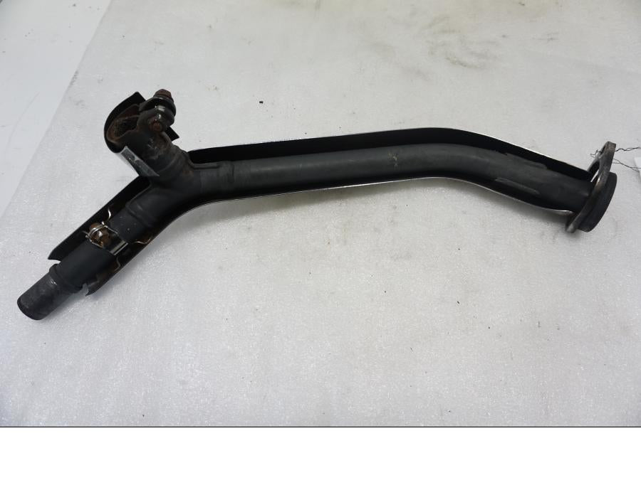 Baksidan på Grenrör från en Suzuki VL 800 -2004 motorcykel.