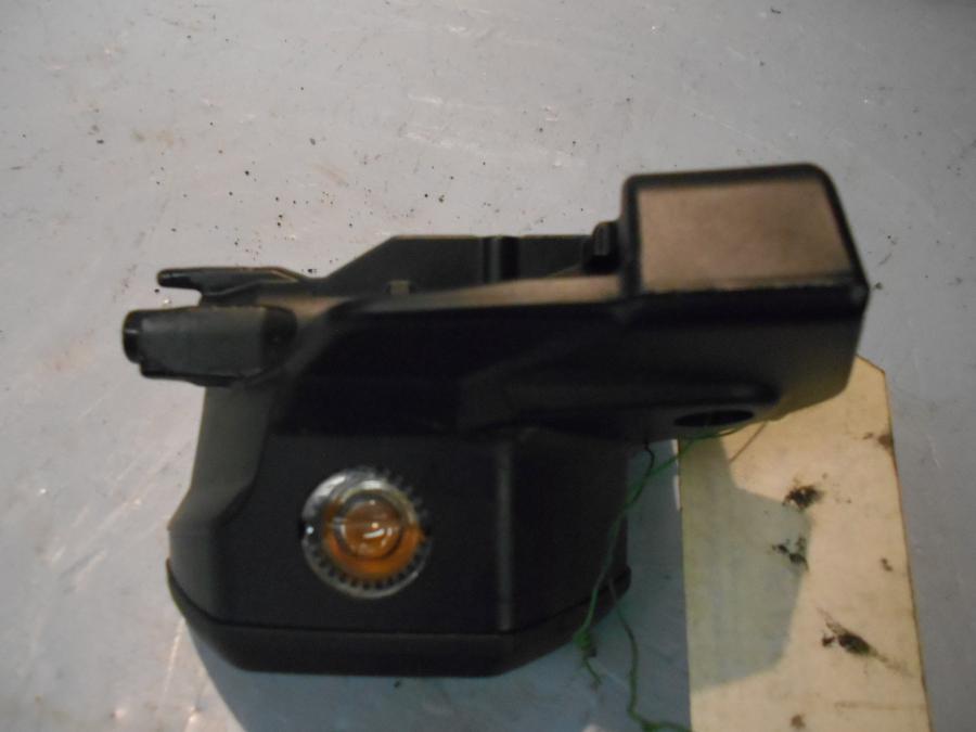 Snett uppifrån på Bromshuvudcylinder från en BMW R 1200 RS -2016 motorcykel.