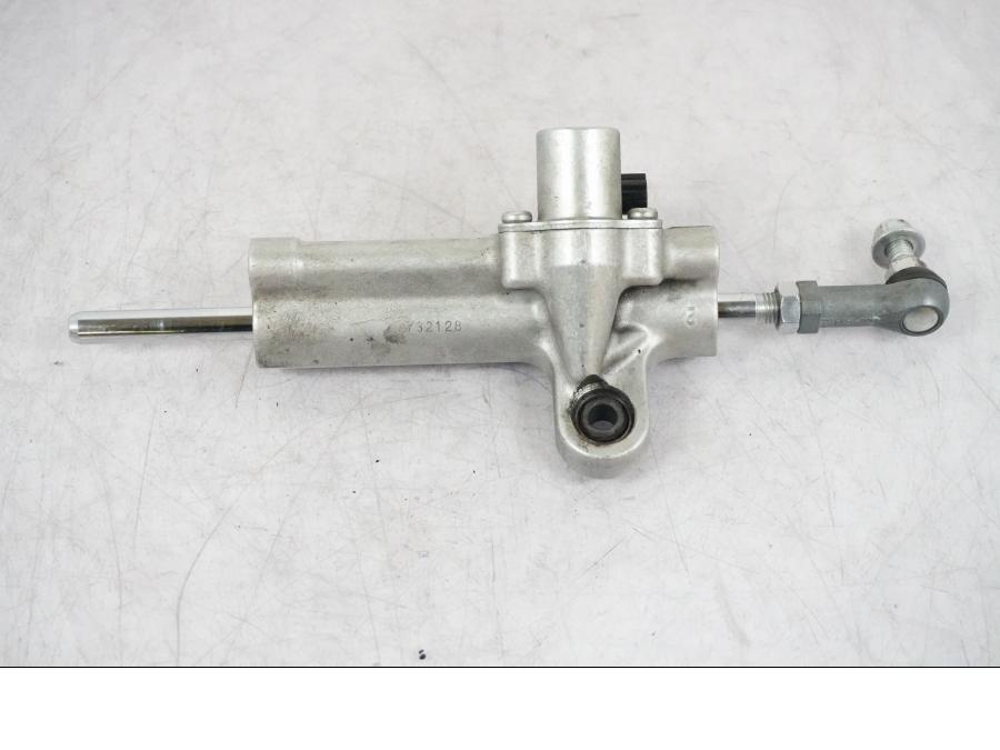 Snett uppifrån på Styrdämpare från en Suzuki GSX-R 1000 -2008 motorcykel.