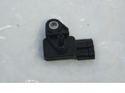 Baksidan på Mapsensor från en Kawasaki VN 900 -2006 motorcykel.