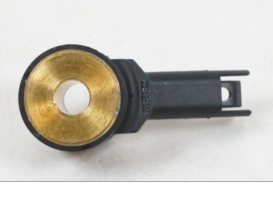 Vänster sida på Knacksensor från en BMW R 1250 GS -2021 motorcykel.