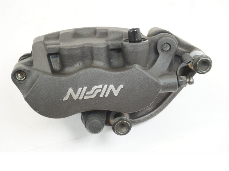 Framsidan på Bromsok från en Honda VFR 800 -2003 motorcykel.