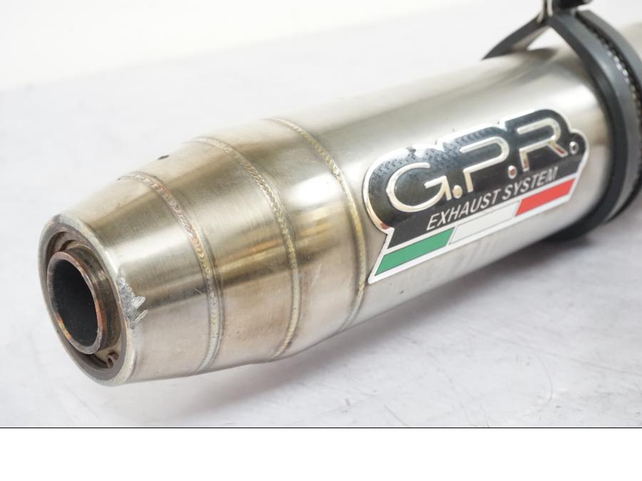 Baksidan på Ljuddämpare Sport från en Kawasaki ER-6N -2016 motorcykel.