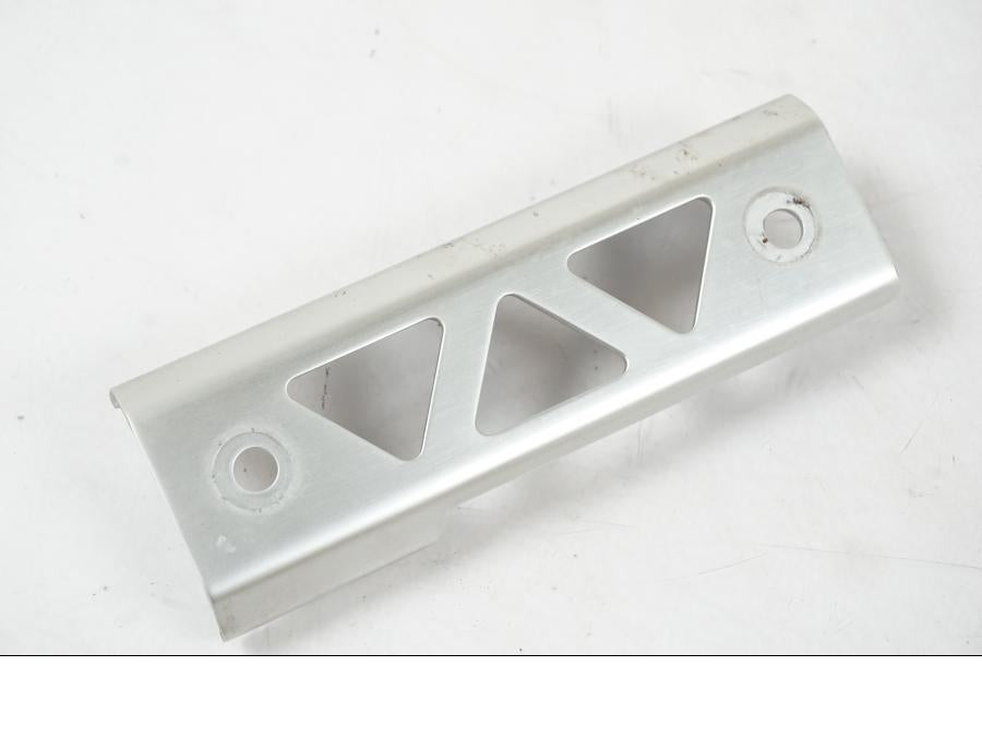 Framsidan på Vattenkyldekor från en Suzuki SV 650 S -2005 motorcykel.