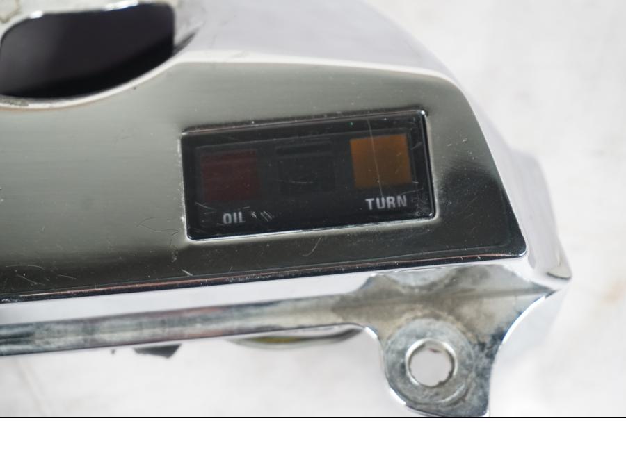 Höger sida på Instrumentpanel från en Kawasaki VN 1500 -1994 motorcykel.