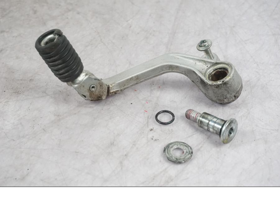 Framsidan på Växelpedal från en Ducati Multistrada V4 -2024 motorcykel.