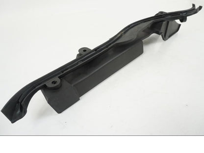 Snett uppifrån på Remskydd från en BMW F 650 CS -2002 motorcykel.