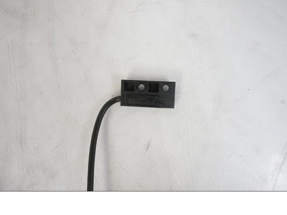 Vänster sida på Hastighetsgivare från en KTM 640 SM -2005 motorcykel.