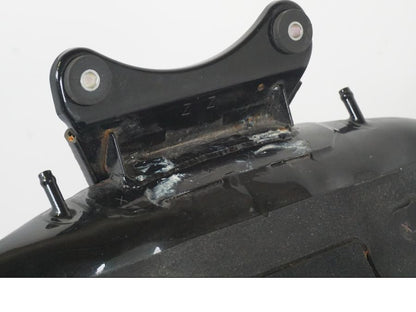 Höger sida på Bensintank från en Kawasaki ZZ-R 1400 -2009 motorcykel.