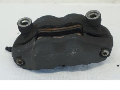 Höger sida på Bromsok från en Suzuki GSX-R 1000 -2006 motorcykel.