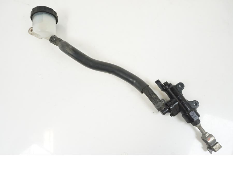 Framsidan på Bromshuvudcylinder från en Honda XL 1000 V -2008 motorcykel.