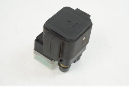 Extrabild1 på Startrelä från en Kawasaki ER-6F -2016 motorcykel.