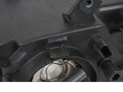 Snett uppifrån på Strålkastare från en BMW R 1200 RS -2014 motorcykel.