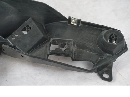 Baksidan på Sidkåpa från en Yamaha MT 125 -2017 motorcykel.