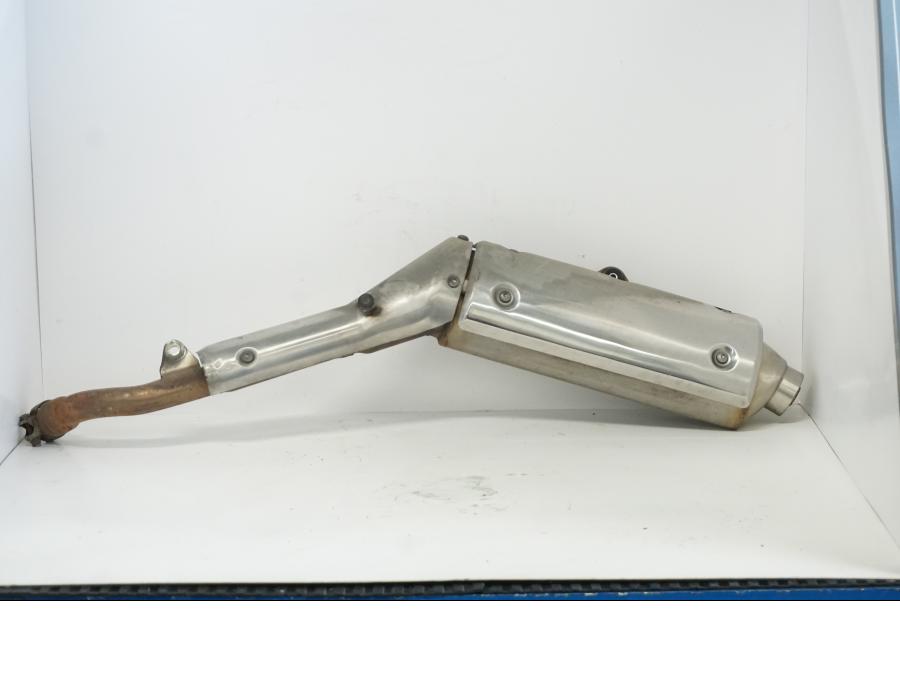 Framsidan på Ljuddämpare från en Honda XL 1000 V -1999 motorcykel.