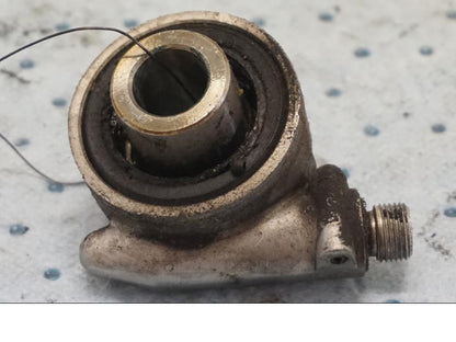 Framsidan på Hastighetsdrivning från en Kawasaki EN 500 -1999 motorcykel.