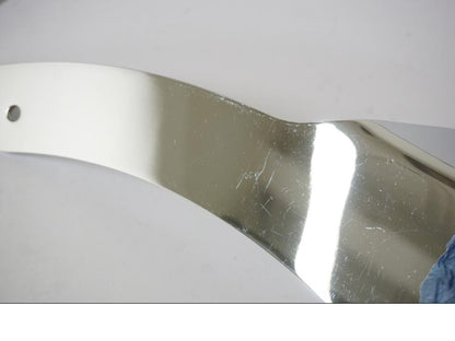 Vänster sida på Sissybar från en Yamaha XVS 1100 -2007 motorcykel.