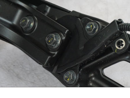 Extrabild3 på Skylthållare från en Yamaha MT-09 -2019 motorcykel.