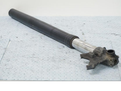 Vänster sida på Gaffelben från en KTM 690 Duke -2008 motorcykel.