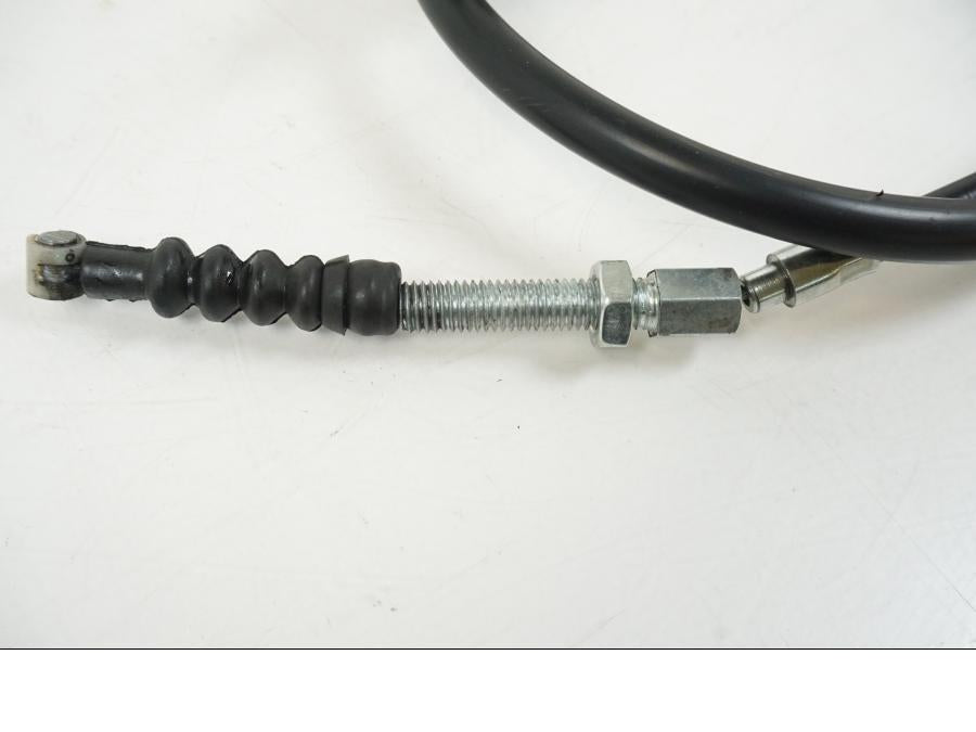 Snett nerifrån på Kopplingsvajer från en Aprilia RS 250 -1998 motorcykel.