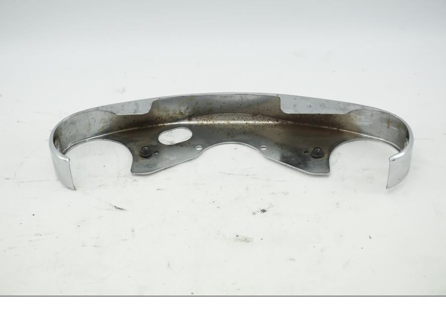 Vänster sida på Gaffelbendekor från en Kawasaki VN 1500 Classic Tourer -2001 motorcykel.