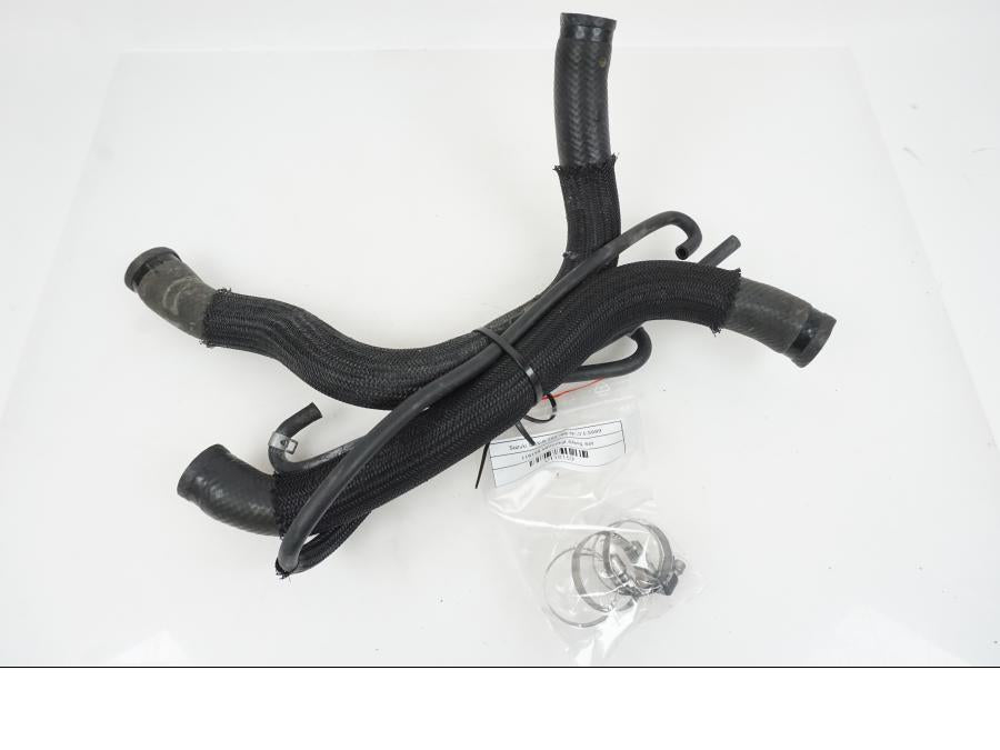 Framsidan på Vattenkyl Slang Set från en Suzuki GSX-R 750 -2009 motorcykel.