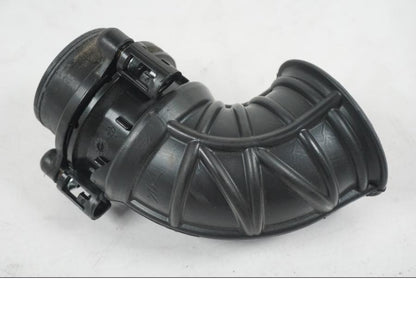 Höger sida på Luftrör från en MV Agusta Dragster -2014 motorcykel.