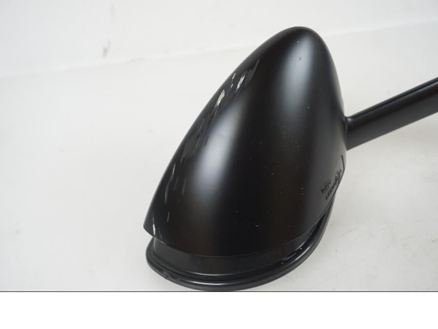 Höger sida på Backspegel från en Kawasaki ZX1400FFF -2015 motorcykel.