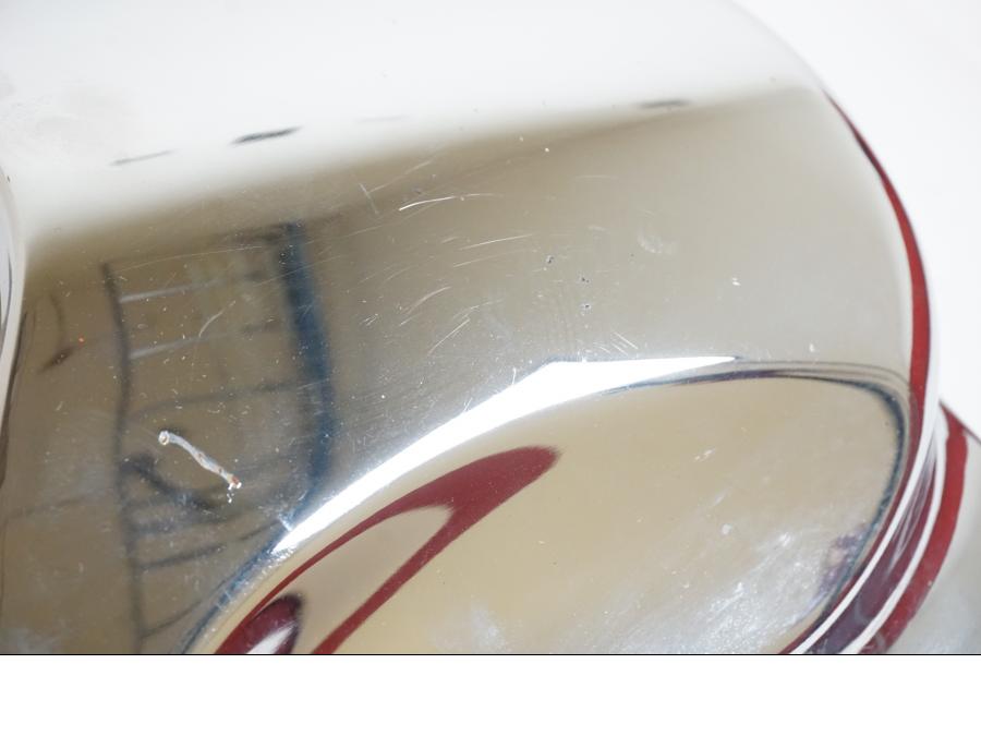 Baksidan på Motorkåpa från en Suzuki M 1800 -2009 motorcykel.