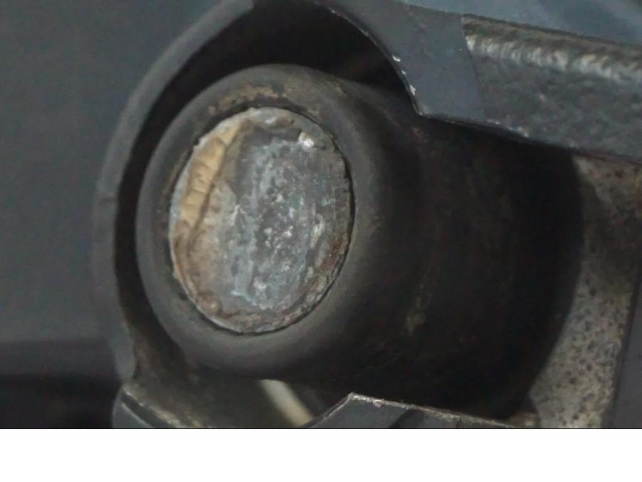 Snett uppifrån på Bromshuvudcylinder från en Suzuki GSF 1250 -2010 motorcykel.