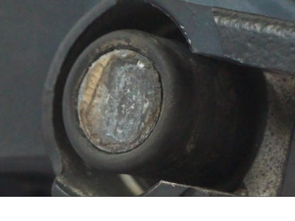 Snett uppifrån på Bromshuvudcylinder från en Suzuki GSF 1250 -2010 motorcykel.