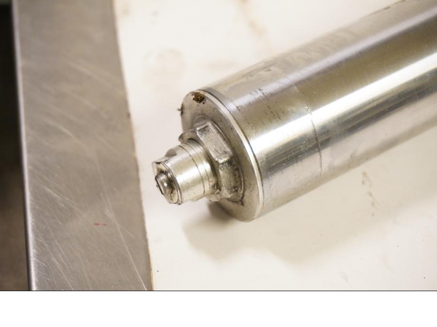 Vänster sida på Gaffelben från en Suzuki GSX-R 600 -2000 motorcykel.