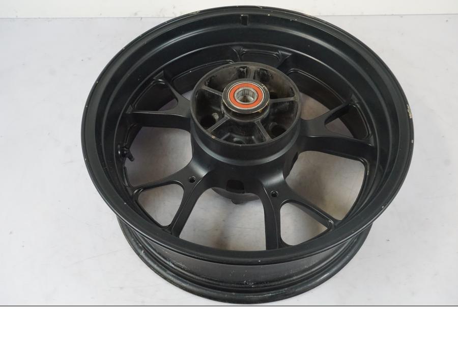 Extrabild6 på Fälg från en Kawasaki ZZ-R 1400 -2009 motorcykel.