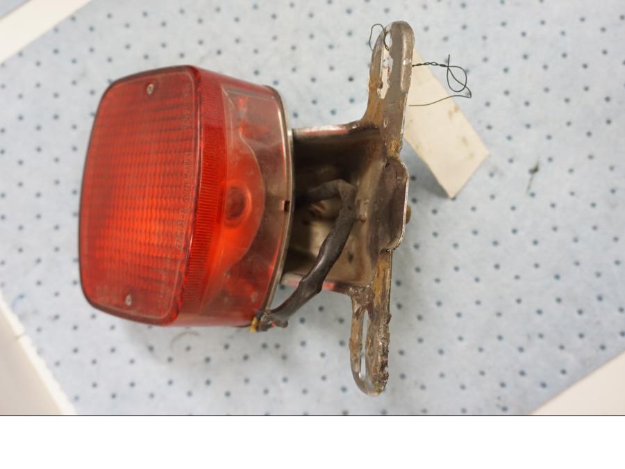 Höger sida på Baklampa från en Kawasaki Z 400 -1983 motorcykel.