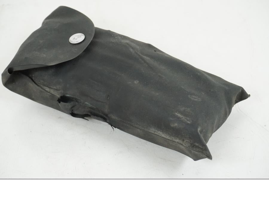 Framsidan på Verktyg från en Kawasaki Z 750 -2006 motorcykel.