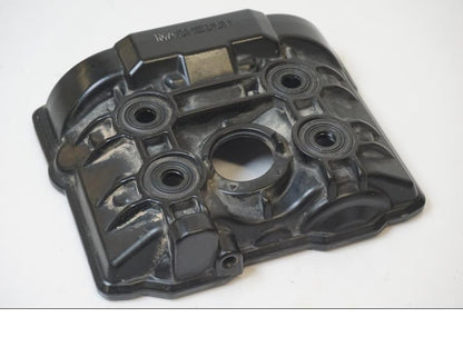 Framsidan på Ventilkåpa från en KTM 1190 Adventure -2015 motorcykel.