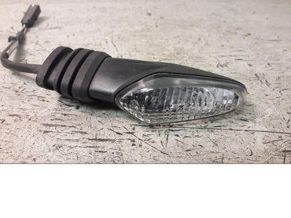 Framsidan på Blinkers från en Ducati Multistrada 1260 -2019 motorcykel.