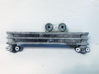 Framsidan på Oljekyl från en Honda VFR 800 -2000 motorcykel.