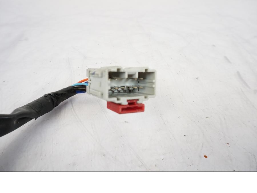 Snett uppifrån på Styrelreglage från en Honda VFR 1200 -2010 motorcykel.